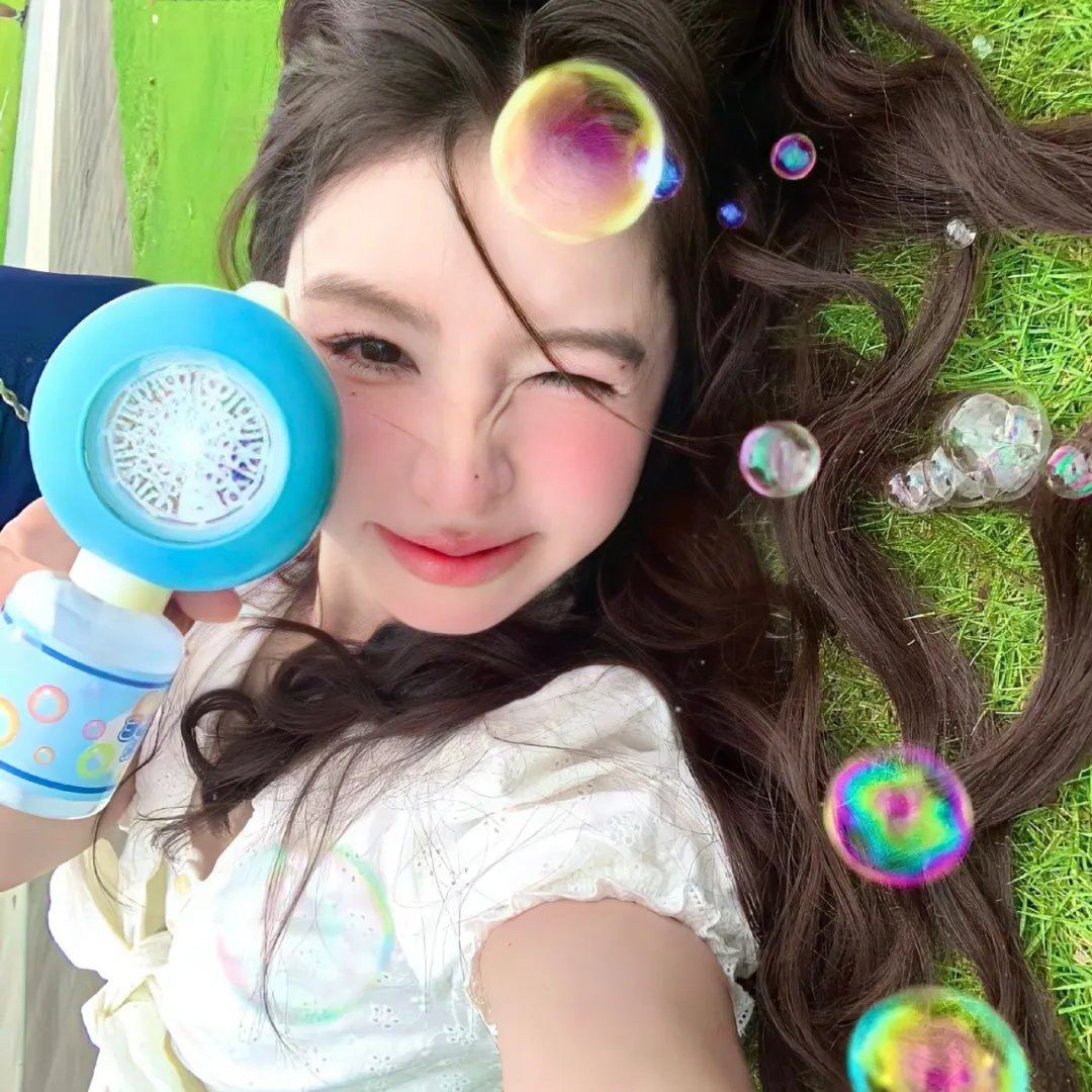 橘衫男子